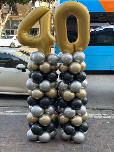 מעמד בלונים לגבר (זוגי)